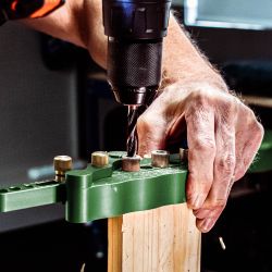 Dowel Jig Self-centering 6/8/10mm Alum. 16mm - 60mm Range