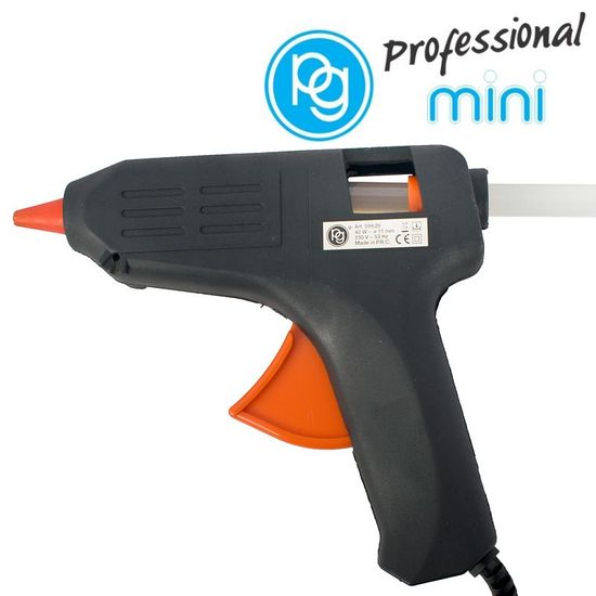 Glue Gun With X2 11mm Glue Sticks